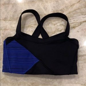 Lululemon bra size 2